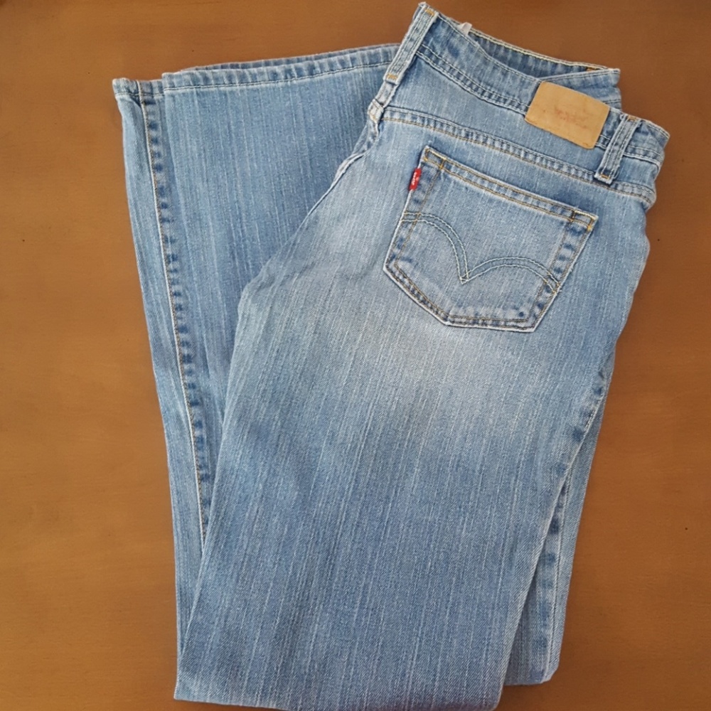 Bootcut Levi's